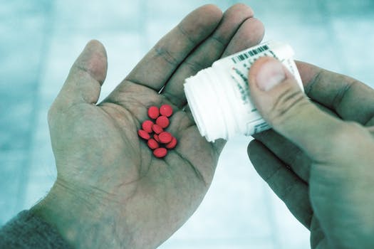 pills-medicine-tablets-depending-161641